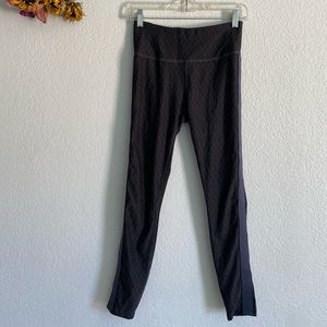Maurices inMotion patterned leggings